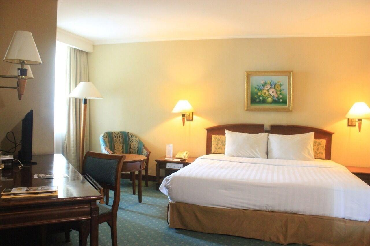 Grand Arkenso Park View Hotel Semarang Exterior photo