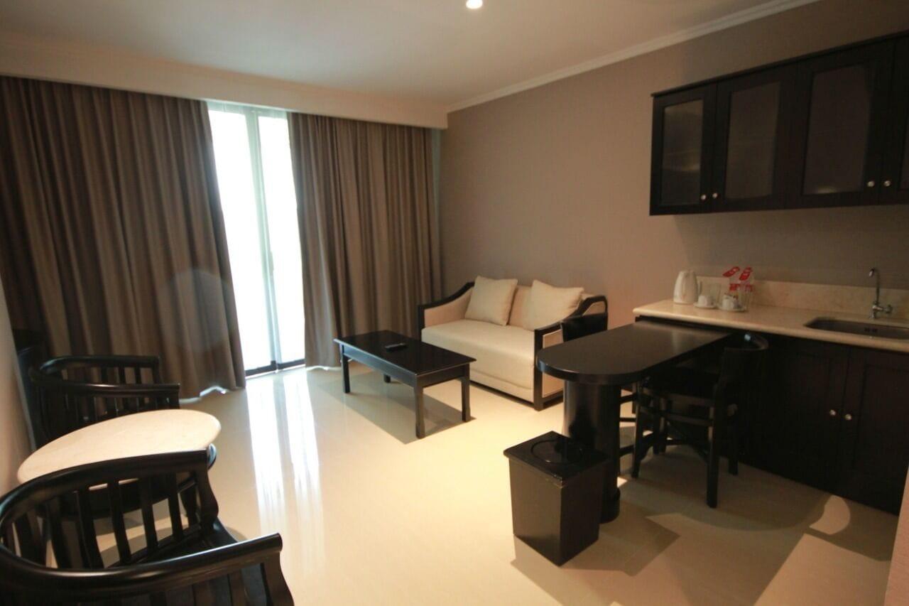Grand Arkenso Park View Hotel Semarang Exterior photo