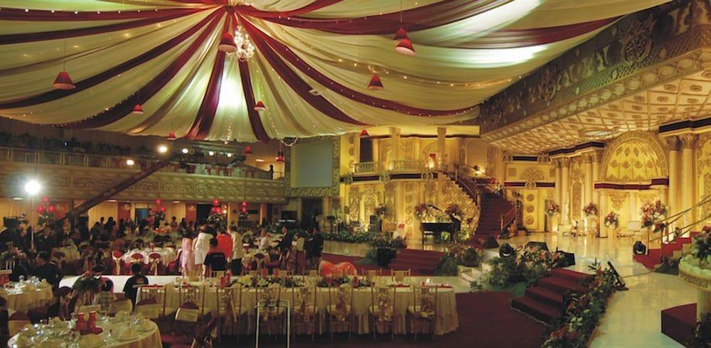 Grand Arkenso Park View Hotel Semarang Exterior photo