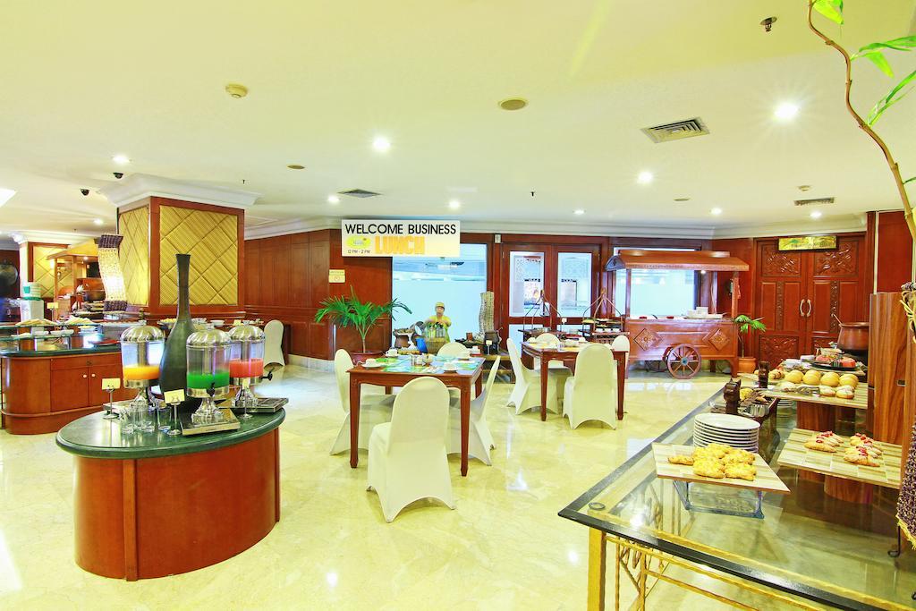Grand Arkenso Park View Hotel Semarang Exterior photo